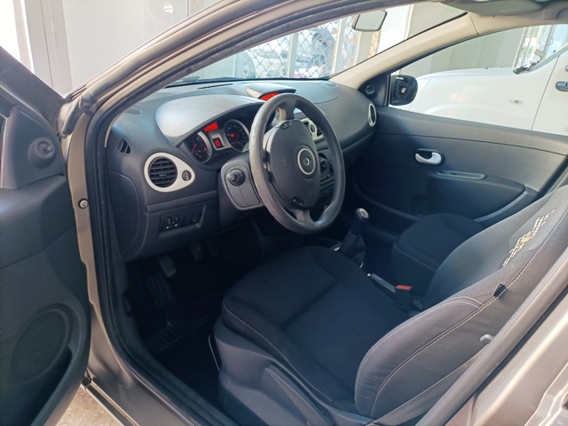 Renault Clio Yahoo